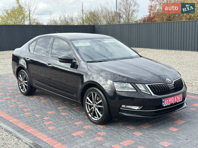 Шкода Октавия 2019 в Береговом на Automoto.ua Черный Шкода Октавия, объемом двигателя 1.97 л и пробегом 244 тыс. км за 15500 $, фото 4 на Automoto.ua
