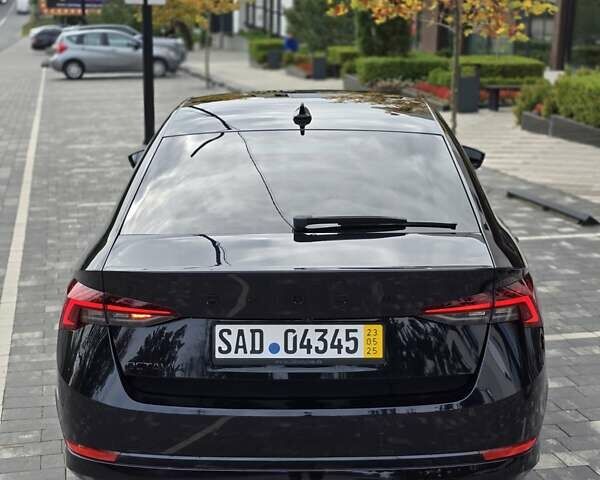 Шкода Октавия 2020 в Ужгороде на Automoto.ua Черный Шкода Октавия, объемом двигателя 0 л и пробегом 139 тыс. км за 25999 $, фото 19 на Automoto.ua