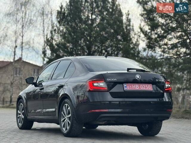 Черный Шкода Октавия, объемом двигателя 2 л и пробегом 124 тыс. км за 18900 $, фото 9 на Automoto.ua