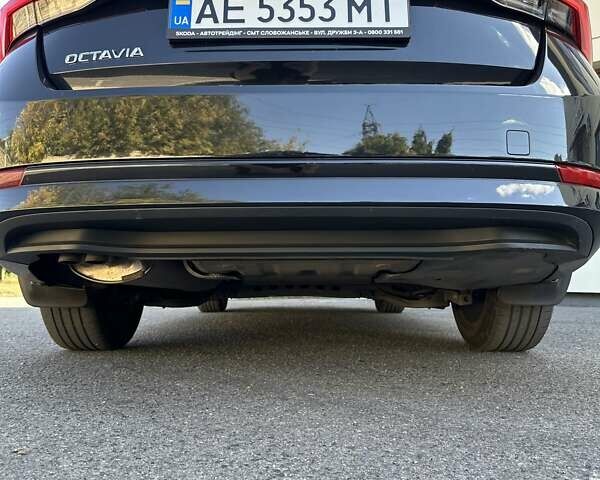 Черный Шкода Октавия, объемом двигателя 1.5 л и пробегом 126 тыс. км за 16800 $, фото 19 на Automoto.ua