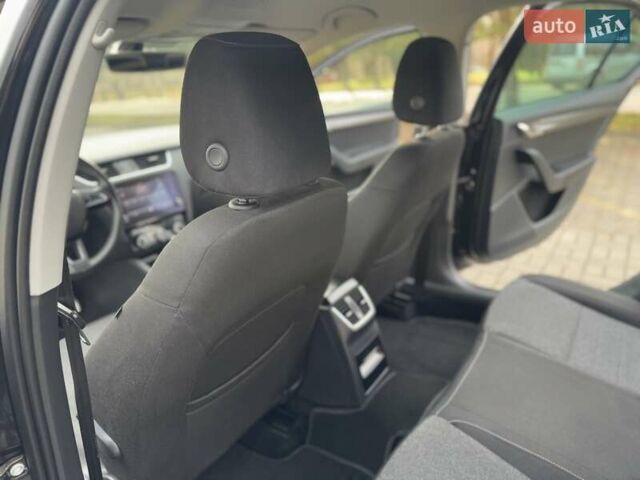 Черный Шкода Октавия, объемом двигателя 2 л и пробегом 124 тыс. км за 18900 $, фото 54 на Automoto.ua