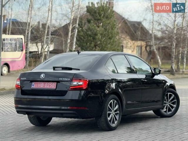 Черный Шкода Октавия, объемом двигателя 2 л и пробегом 124 тыс. км за 18900 $, фото 20 на Automoto.ua