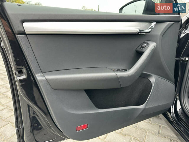 Черный Шкода Октавия, объемом двигателя 1.4 л и пробегом 87 тыс. км за 16700 $, фото 25 на Automoto.ua