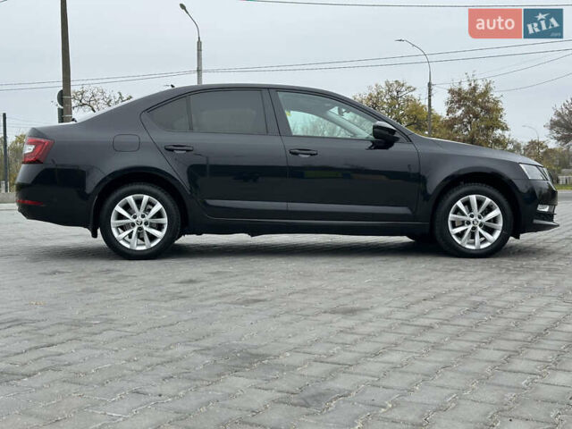 Черный Шкода Октавия, объемом двигателя 1.4 л и пробегом 87 тыс. км за 16700 $, фото 8 на Automoto.ua