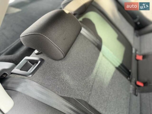 Черный Шкода Октавия, объемом двигателя 2 л и пробегом 124 тыс. км за 18900 $, фото 47 на Automoto.ua
