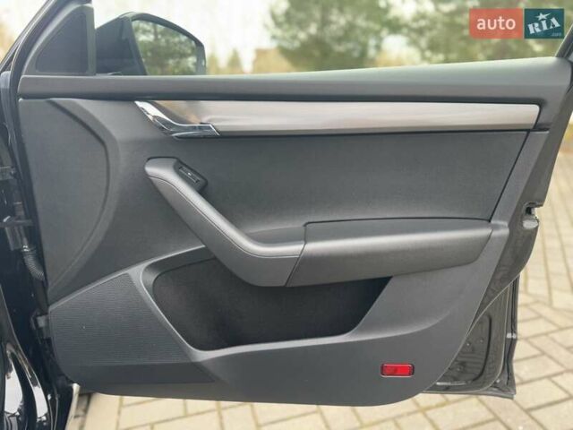 Черный Шкода Октавия, объемом двигателя 2 л и пробегом 124 тыс. км за 18900 $, фото 40 на Automoto.ua