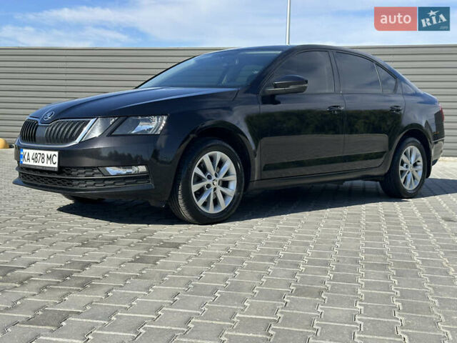 Чорний Шкода Октавія, об'ємом двигуна 1.4 л та пробігом 81 тис. км за 16999 $, фото 1 на Automoto.ua