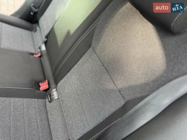 Черный Шкода Октавия, объемом двигателя 2 л и пробегом 124 тыс. км за 18900 $, фото 53 на Automoto.ua
