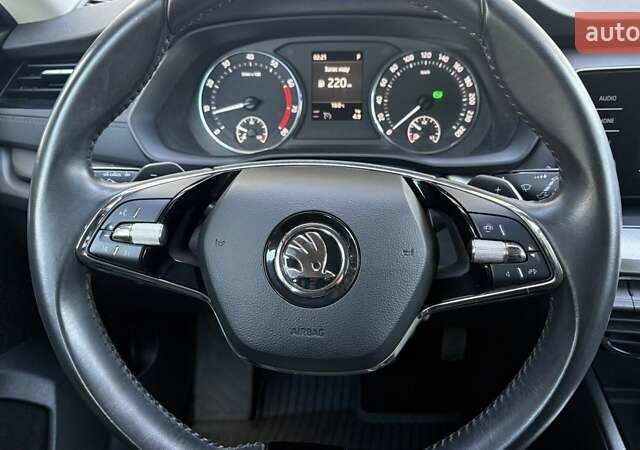Чорний Шкода Октавія, об'ємом двигуна 1.4 л та пробігом 79 тис. км за 21593 $, фото 12 на Automoto.ua