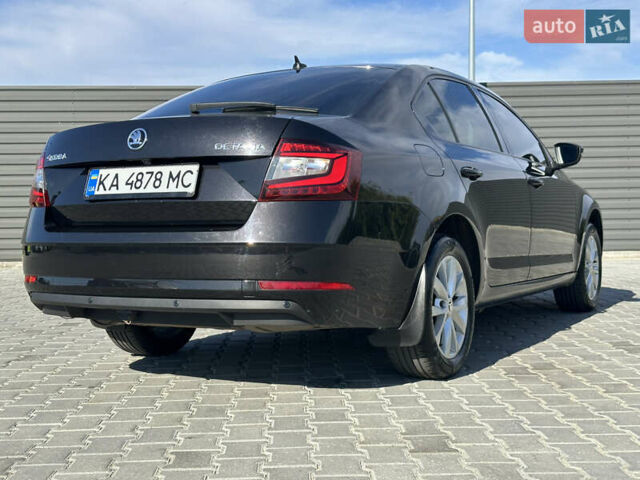 Чорний Шкода Октавія, об'ємом двигуна 1.4 л та пробігом 81 тис. км за 16999 $, фото 15 на Automoto.ua