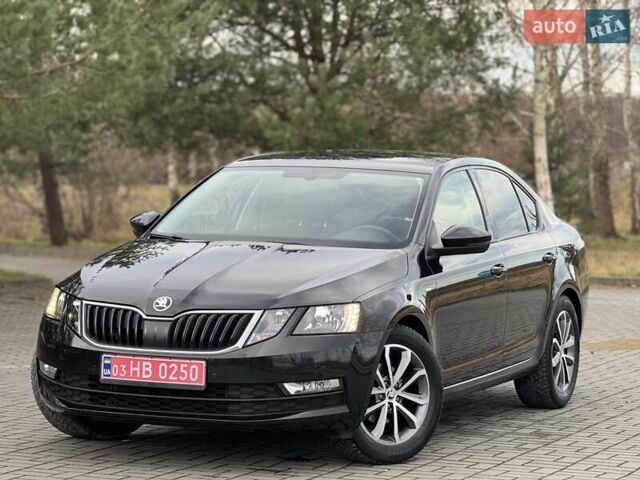 Черный Шкода Октавия, объемом двигателя 2 л и пробегом 124 тыс. км за 18900 $, фото 7 на Automoto.ua