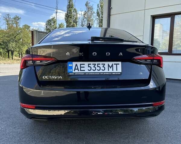 Чорний Шкода Октавія, об'ємом двигуна 1.5 л та пробігом 126 тис. км за 16800 $, фото 9 на Automoto.ua