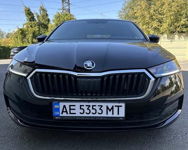 Чорний Шкода Октавія, об'ємом двигуна 1.5 л та пробігом 126 тис. км за 16800 $, фото 10 на Automoto.ua