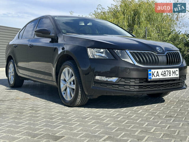 Чорний Шкода Октавія, об'ємом двигуна 1.4 л та пробігом 81 тис. км за 16999 $, фото 4 на Automoto.ua