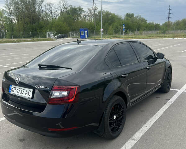 Шкода Октавия 2020 в Запорожье на Automoto.ua Черный Шкода Октавия, объемом двигателя 1.4 л и пробегом 146 тыс. км за 16400 $, фото 12 на Automoto.ua