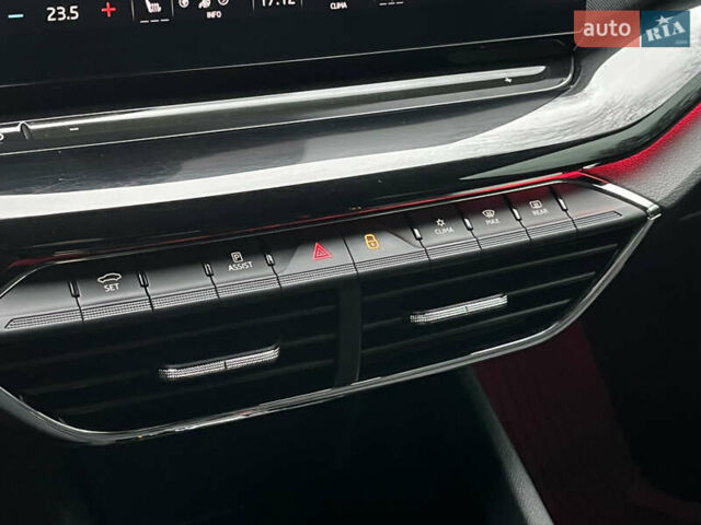 Чорний Шкода Октавія, об'ємом двигуна 1.97 л та пробігом 62 тис. км за 30000 $, фото 23 на Automoto.ua