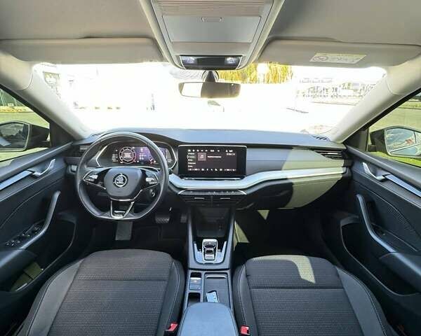 Шкода Октавия 2024 в Днепре (Днепропетровске) на Automoto.ua Черный Шкода Октавия, объемом двигателя 1.4 л и пробегом 29 тыс. км за 26850 $, фото 23 на Automoto.ua