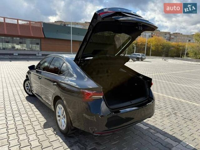 Шкода Октавия 2024 в Кривом Роге на Automoto.ua Черный Шкода Октавия, объемом двигателя 1.4 л и пробегом 19 тыс. км за 27500 $, фото 15 на Automoto.ua
