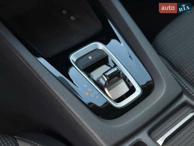 Шкода Октавия 2024 в Кривом Роге на Automoto.ua Черный Шкода Октавия, объемом двигателя 1.4 л и пробегом 19 тыс. км за 27500 $, фото 31 на Automoto.ua