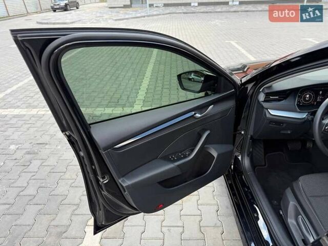 Шкода Октавия 2024 в Кривом Роге на Automoto.ua Черный Шкода Октавия, объемом двигателя 1.4 л и пробегом 19 тыс. км за 27500 $, фото 26 на Automoto.ua