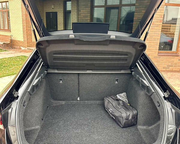 Чорний Шкода Октавія, об'ємом двигуна 1.4 л та пробігом 1 тис. км за 32500 $, фото 9 на Automoto.ua