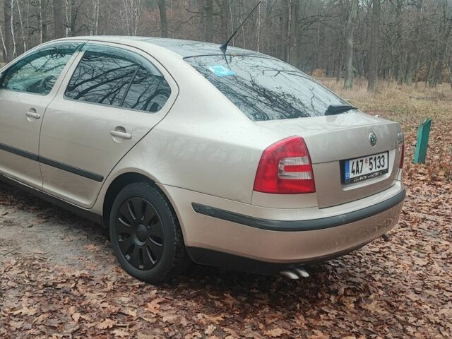 Коричневый Шкода Октавия, объемом двигателя 1.9 л и пробегом 318 тыс. км за 2450 $, фото 8 на Automoto.ua