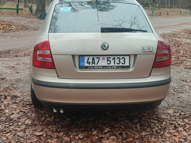 Коричневый Шкода Октавия, объемом двигателя 1.9 л и пробегом 318 тыс. км за 2450 $, фото 9 на Automoto.ua