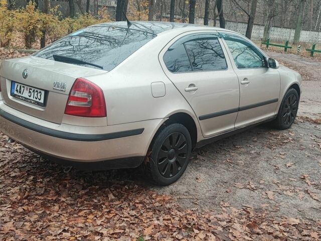 Коричневый Шкода Октавия, объемом двигателя 1.9 л и пробегом 318 тыс. км за 2450 $, фото 11 на Automoto.ua