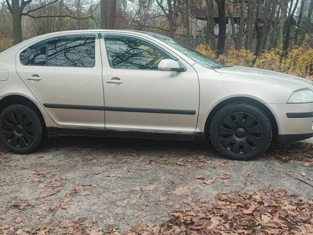 Коричневый Шкода Октавия, объемом двигателя 1.9 л и пробегом 318 тыс. км за 2450 $, фото 17 на Automoto.ua