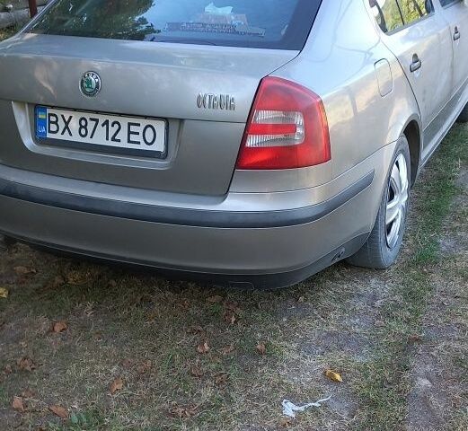 Коричневий Шкода Октавія, об'ємом двигуна 1.6 л та пробігом 264 тис. км за 6900 $, фото 5 на Automoto.ua