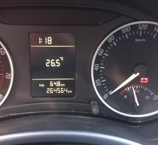 Коричневий Шкода Октавія, об'ємом двигуна 1.6 л та пробігом 264 тис. км за 6900 $, фото 7 на Automoto.ua