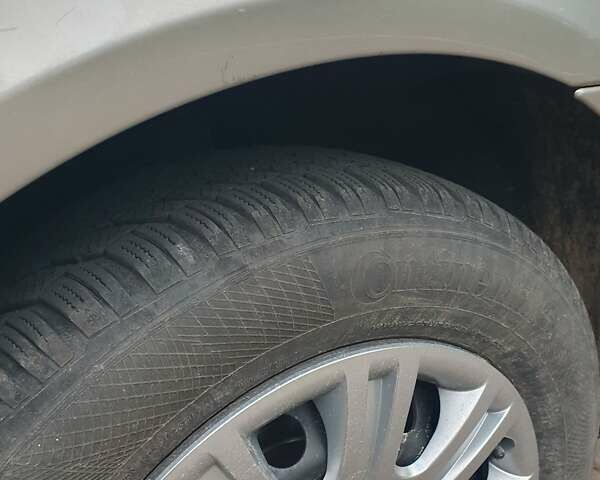 Шкода Октавія 2008 у Рівному на Automoto.ua Коричневий Шкода Октавія, об'ємом двигуна 1.6 л та пробігом 251 тис. км за 6650 $, фото 14 на Automoto.ua