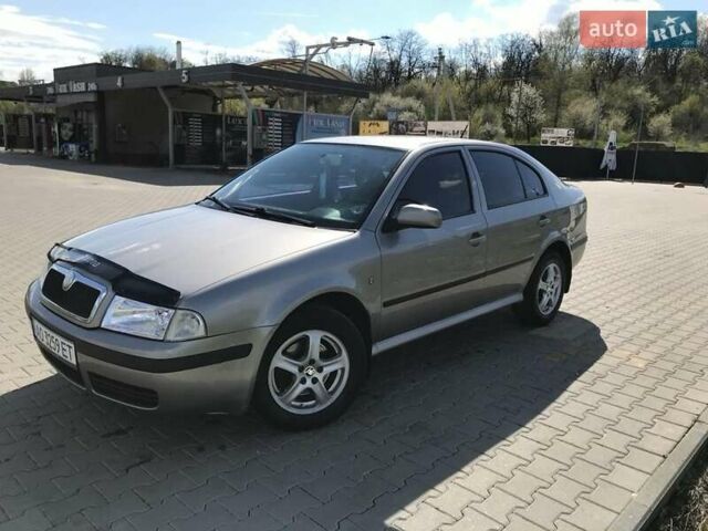 Коричневый Шкода Октавия, объемом двигателя 1.9 л и пробегом 330 тыс. км за 5200 $, фото 1 на Automoto.ua