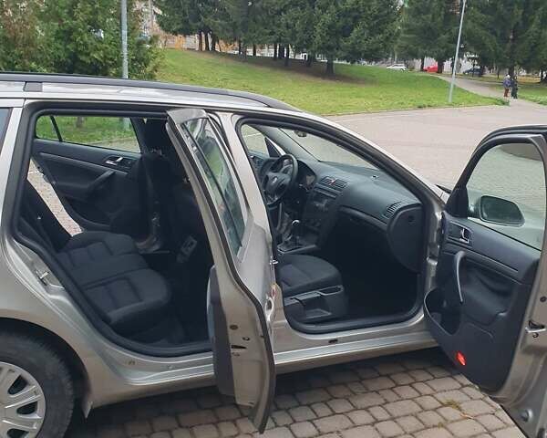 Шкода Октавія 2008 у Рівному на Automoto.ua Коричневий Шкода Октавія, об'ємом двигуна 1.6 л та пробігом 251 тис. км за 6650 $, фото 19 на Automoto.ua