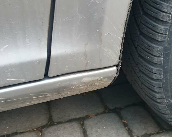 Шкода Октавія 2008 у Рівному на Automoto.ua Коричневий Шкода Октавія, об'ємом двигуна 1.6 л та пробігом 251 тис. км за 6650 $, фото 12 на Automoto.ua