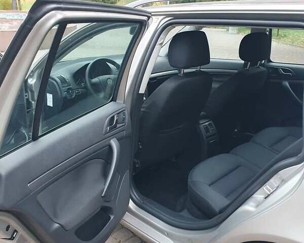 Шкода Октавія 2008 у Рівному на Automoto.ua Коричневий Шкода Октавія, об'ємом двигуна 1.6 л та пробігом 251 тис. км за 6650 $, фото 24 на Automoto.ua