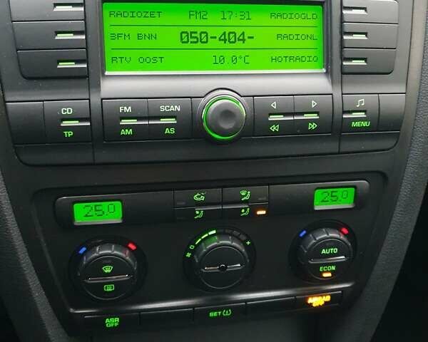 Шкода Октавія 2008 у Рівному на Automoto.ua Коричневий Шкода Октавія, об'ємом двигуна 1.6 л та пробігом 251 тис. км за 6650 $, фото 43 на Automoto.ua