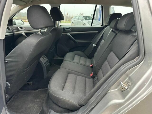 Коричневий Шкода Октавія, об'ємом двигуна 2 л та пробігом 284 тис. км за 2999 $, фото 7 на Automoto.ua