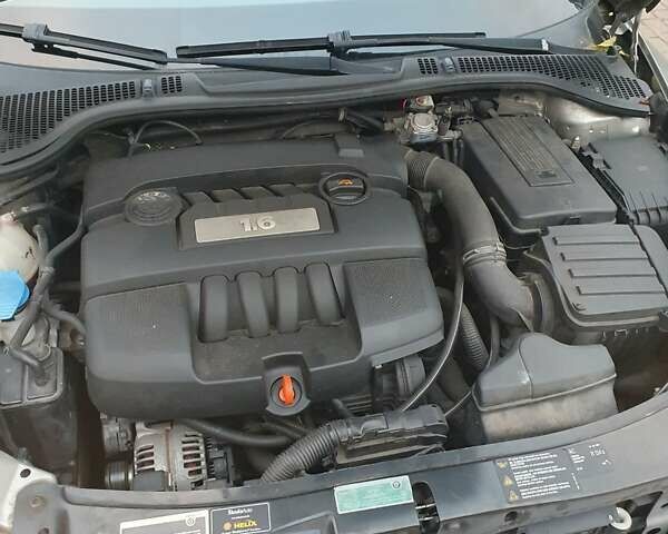 Шкода Октавія 2008 у Рівному на Automoto.ua Коричневий Шкода Октавія, об'ємом двигуна 1.6 л та пробігом 251 тис. км за 6650 $, фото 49 на Automoto.ua