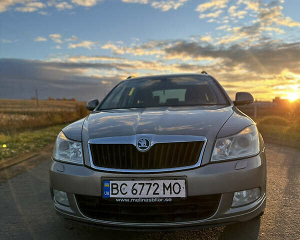 Шкода Октавия 2009 в Львове на Automoto.ua Коричневый Шкода Октавия, объемом двигателя 1.4 л и пробегом 265 тыс. км за 7500 $, фото 3 на Automoto.ua