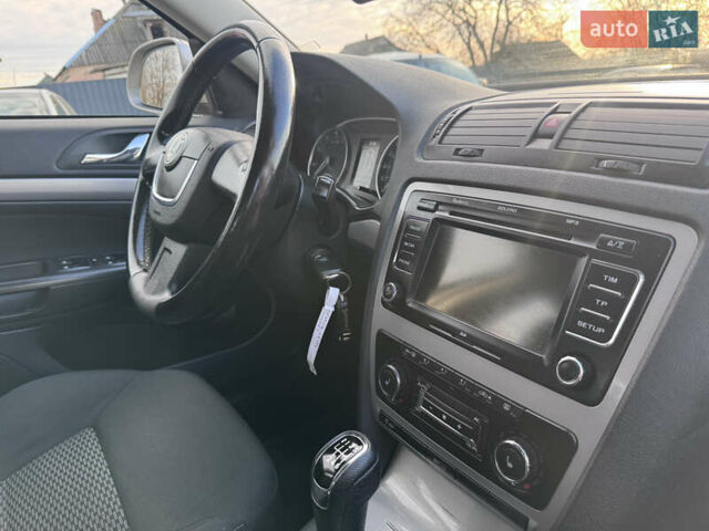 Коричневый Шкода Октавия, объемом двигателя 1.8 л и пробегом 210 тыс. км за 7490 $, фото 40 на Automoto.ua