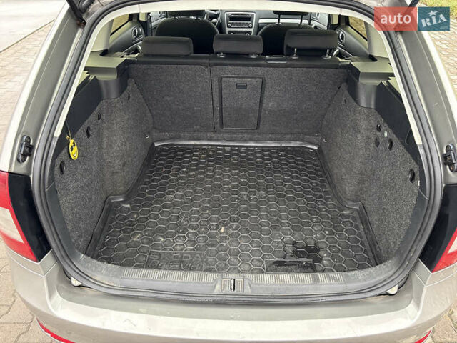 Коричневый Шкода Октавия, объемом двигателя 1.6 л и пробегом 281 тыс. км за 7200 $, фото 14 на Automoto.ua