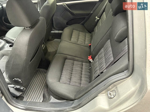 Коричневый Шкода Октавия, объемом двигателя 1.6 л и пробегом 281 тыс. км за 7200 $, фото 21 на Automoto.ua