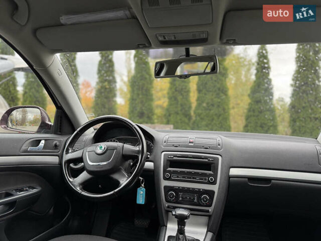 Шкода Октавия 2011 в Надворной на Automoto.ua Коричневый Шкода Октавия, объемом двигателя 1.6 л и пробегом 260 тыс. км за 7499 $, фото 29 на Automoto.ua