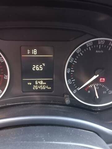 Коричневый Шкода Октавия, объемом двигателя 1.6 л и пробегом 264 тыс. км за 6900 $, фото 6 на Automoto.ua