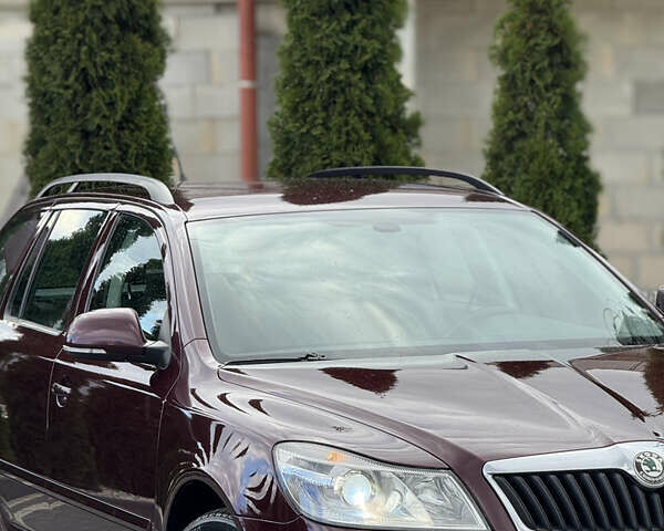 Шкода Октавия 2011 в Надворной на Automoto.ua Коричневый Шкода Октавия, объемом двигателя 1.6 л и пробегом 260 тыс. км за 7499 $, фото 8 на Automoto.ua
