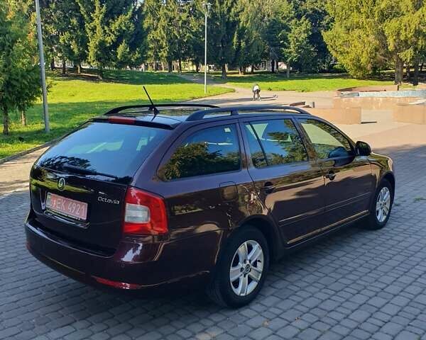 Коричневий Шкода Октавія, об'ємом двигуна 1.6 л та пробігом 230 тис. км за 8700 $, фото 4 на Automoto.ua