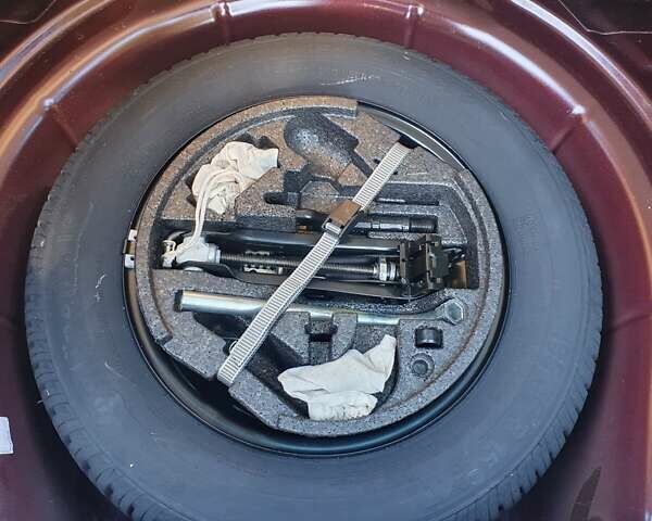 Коричневий Шкода Октавія, об'ємом двигуна 1.6 л та пробігом 230 тис. км за 8700 $, фото 43 на Automoto.ua