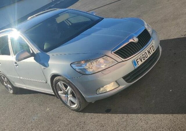 Коричневый Шкода Октавия, объемом двигателя 1.6 л и пробегом 180 тыс. км за 3500 $, фото 3 на Automoto.ua