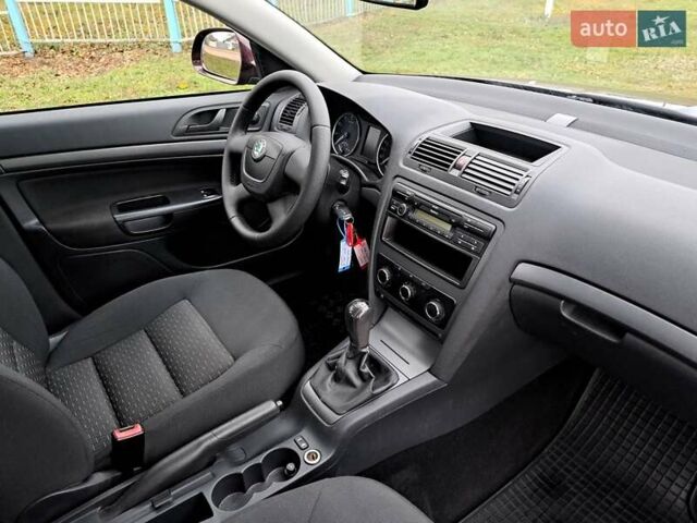 Коричневий Шкода Октавія, об'ємом двигуна 1.6 л та пробігом 189 тис. км за 8550 $, фото 9 на Automoto.ua